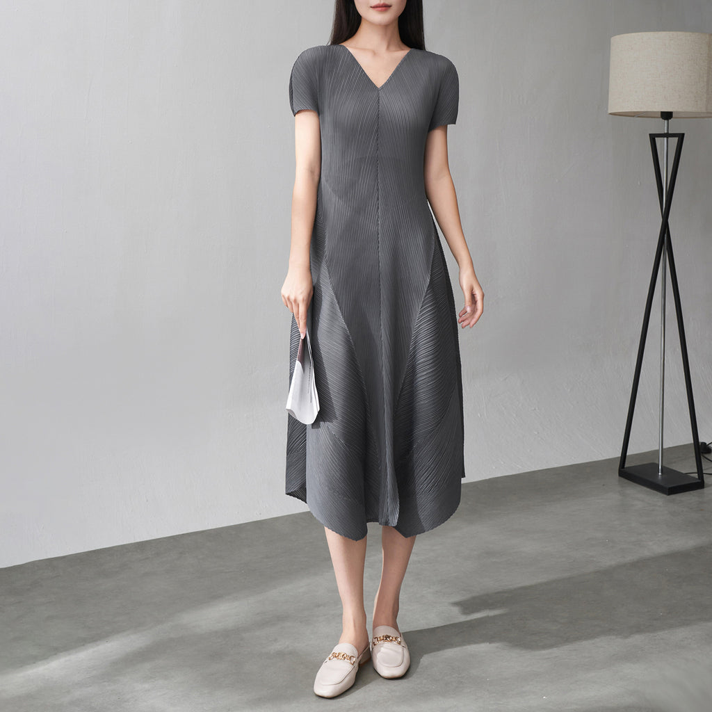 Robe Plissée Ample