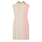 Button-fastening sleeveless dress