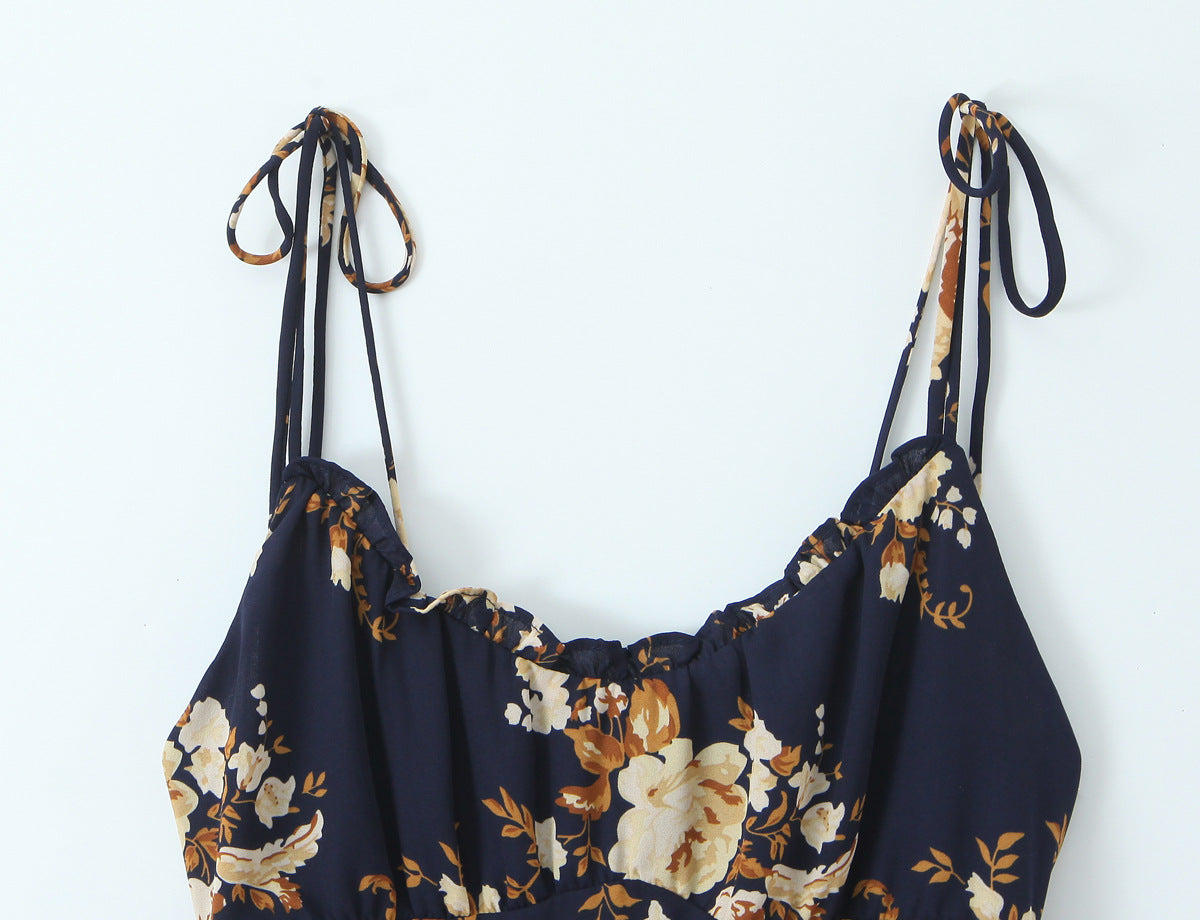 Floral slimming and slimming shoulder strap suspender dress