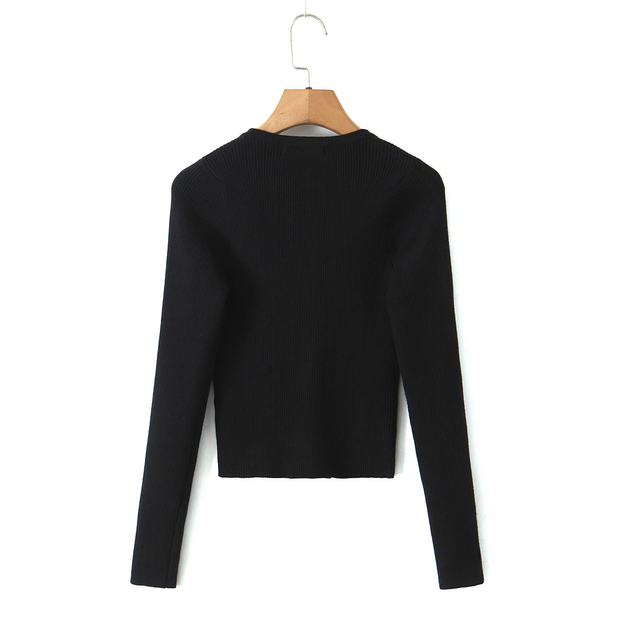 Round neck single breasted long sleeved top