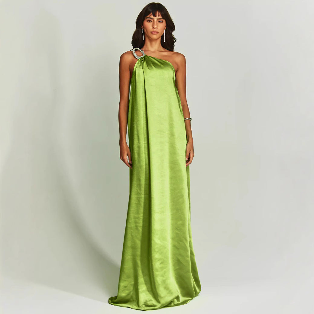 Robe Longue Épaule Asymétrique