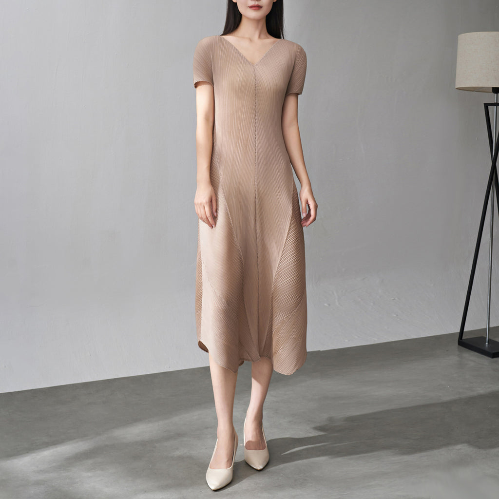 Robe Plissée Ample