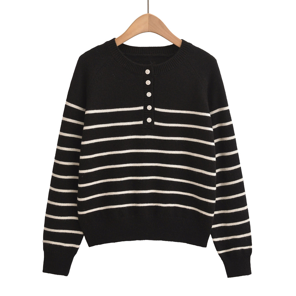 Striped round neck long sleeved loose sweater