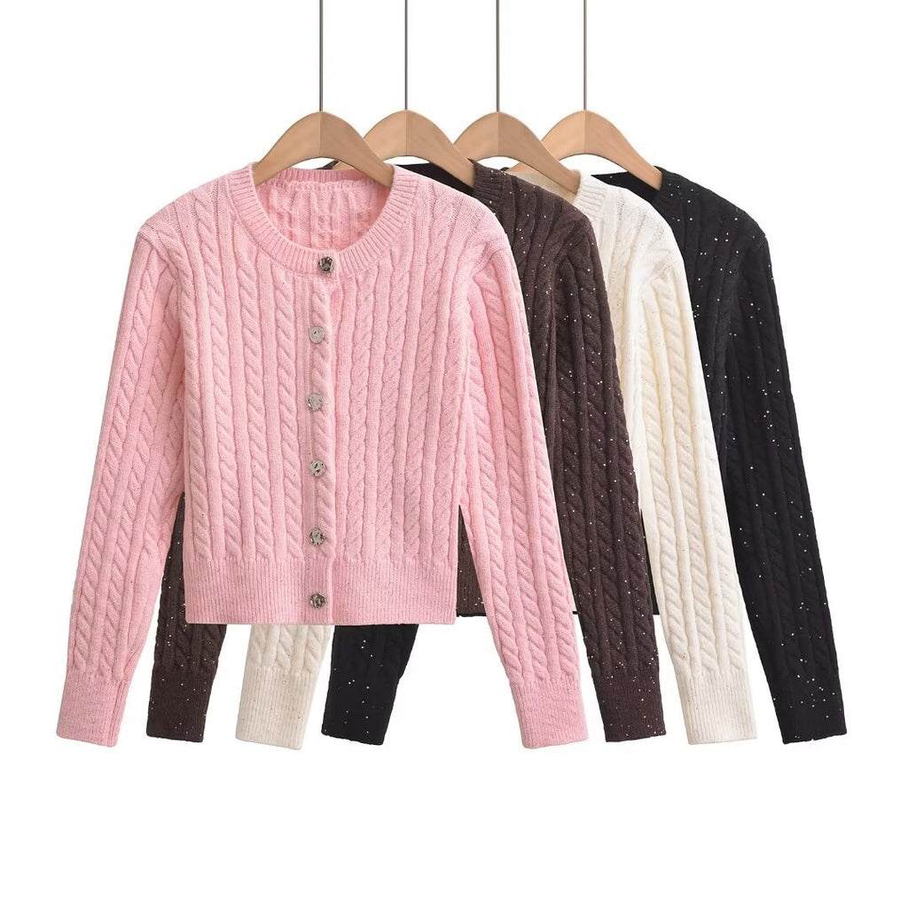 Slim fit round neck single breasted sweater