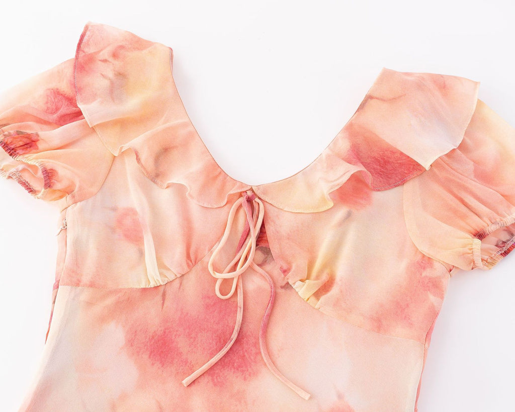 Robe cintrée à motif floral