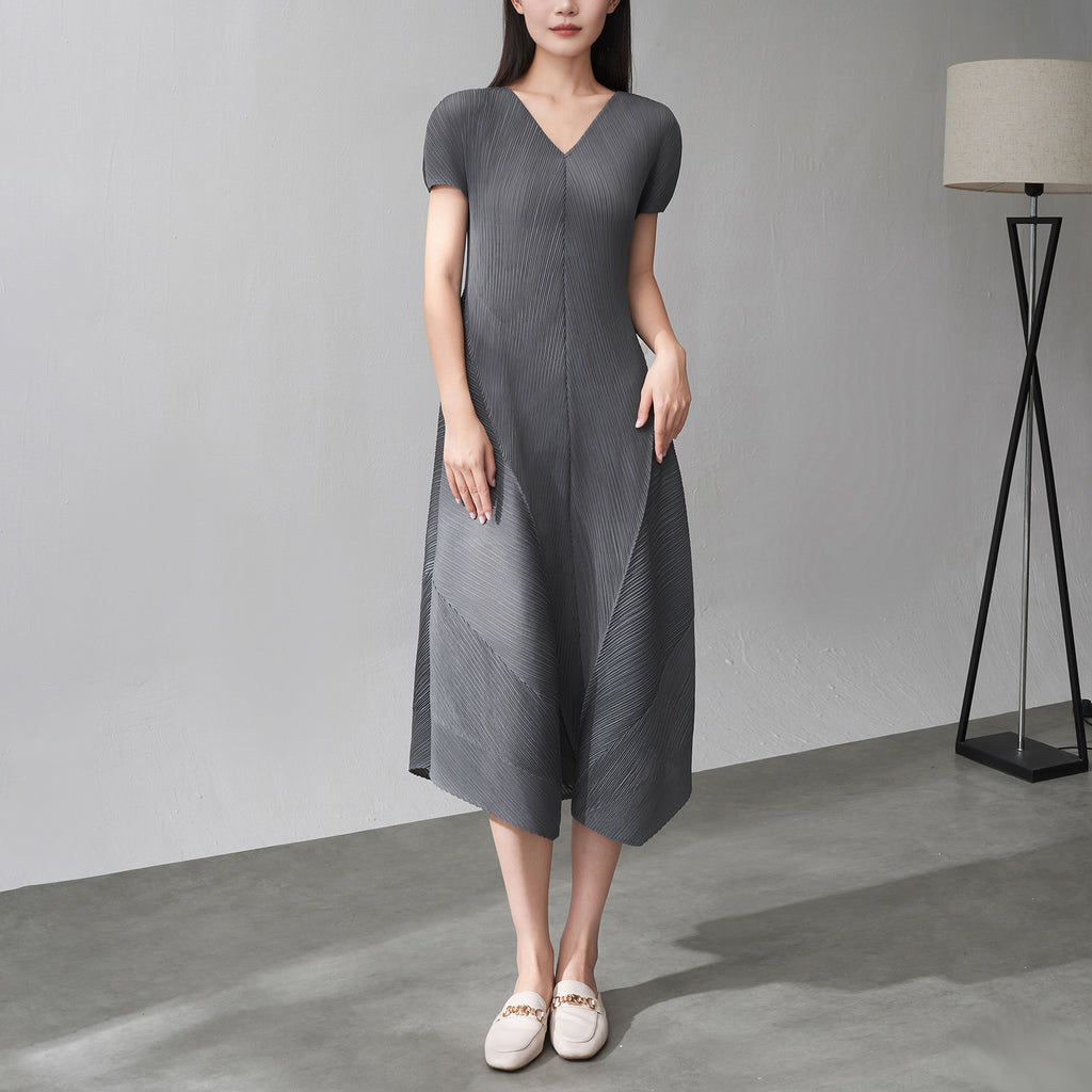 Robe Plissée Ample