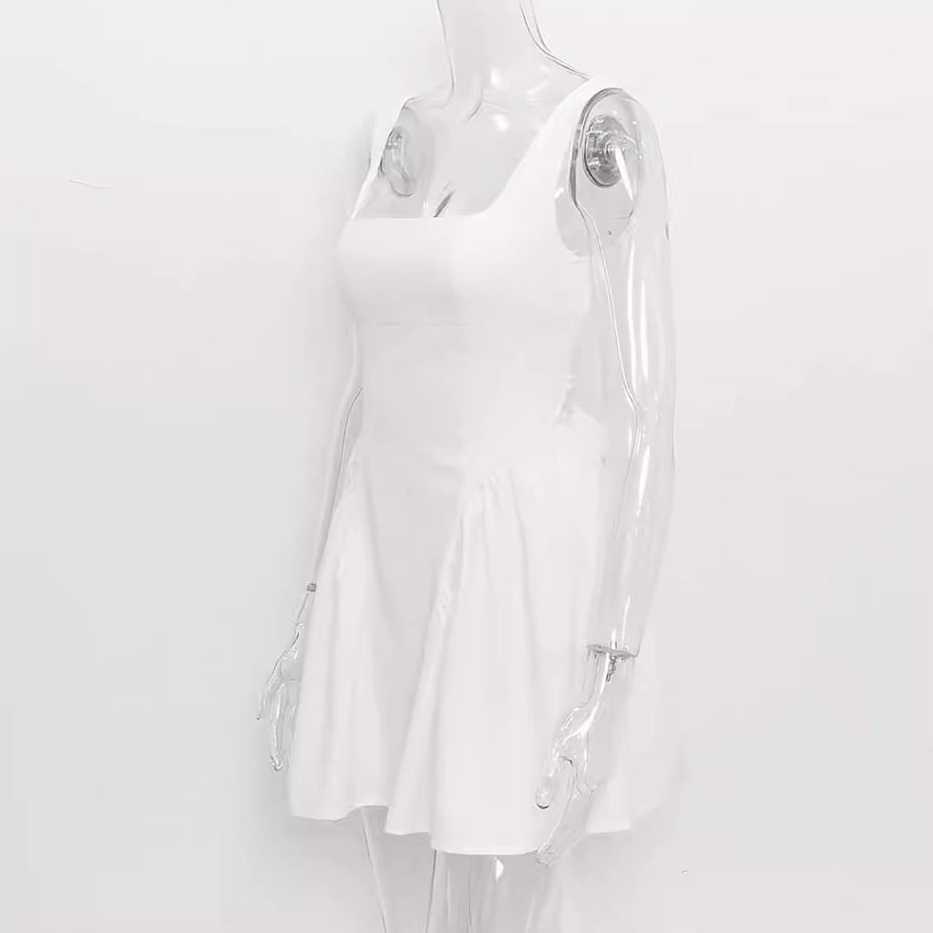 Robe licou française avec dos papillon à nouer