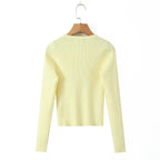 Round neck single breasted long sleeved top