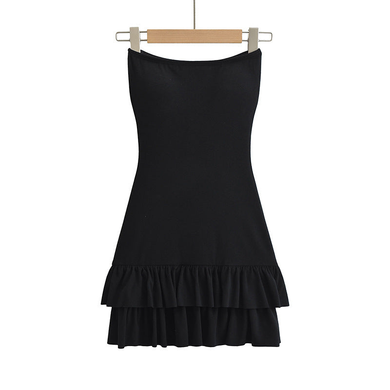 Strapless dress with chest cushion